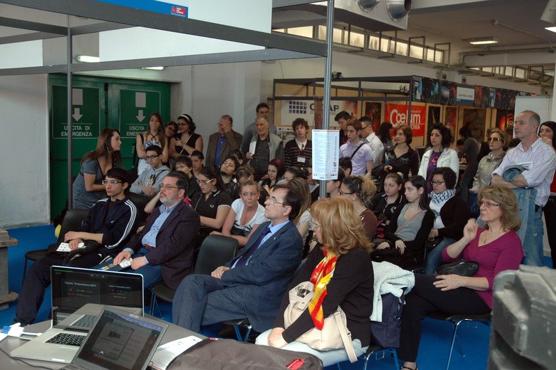 Conferenza Conferenza