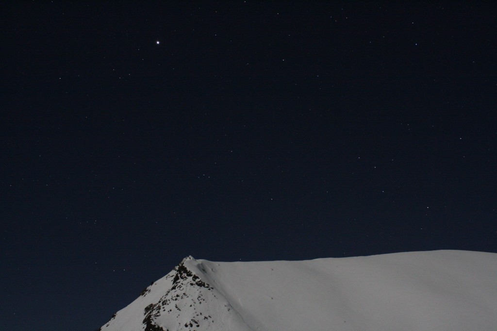 oggetto misterioso nei pressi di giove