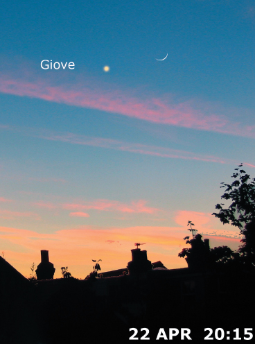 Falce di Luna a est di Giove