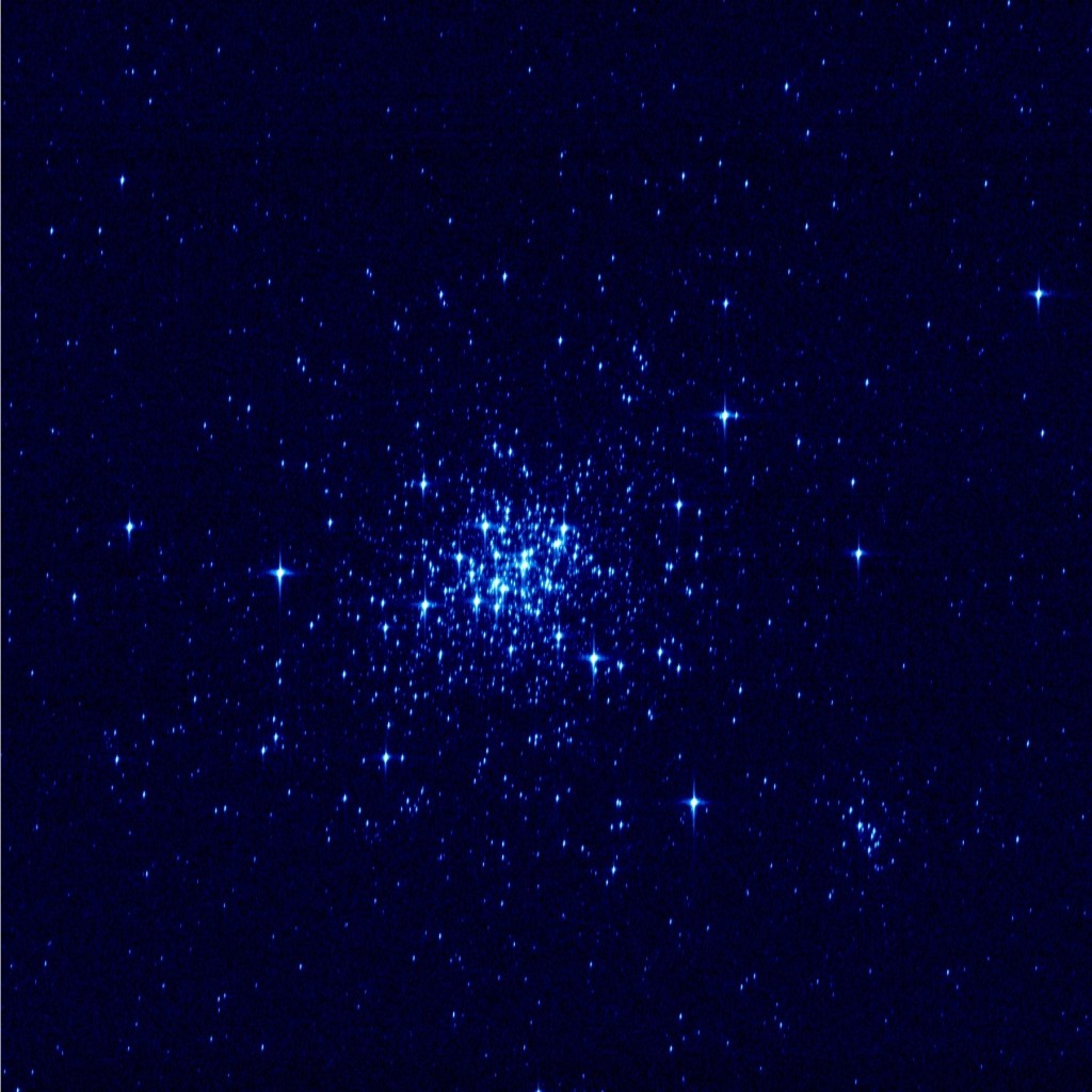 Gaia_ngc1818_final_blue_fliprot