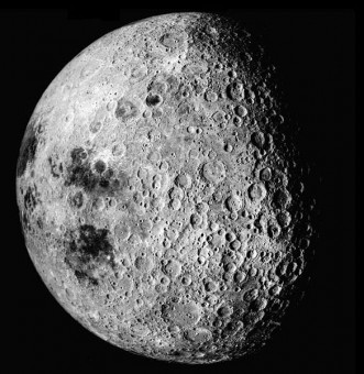 585px-Cara-oculta-luna-331x340
