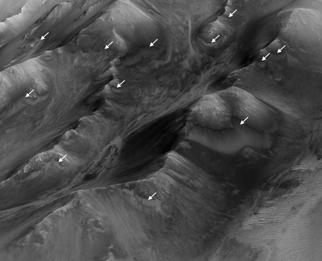 pia20757_d_2015je004991