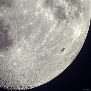 IssMoon_Holland_960