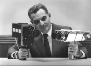368474_apollo11_cameras