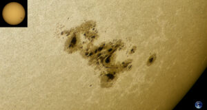 Il Sole visto dalla Terra a 149 milioni di Km AR3664 macchia del Sole e Terra di Alberto Civiello
