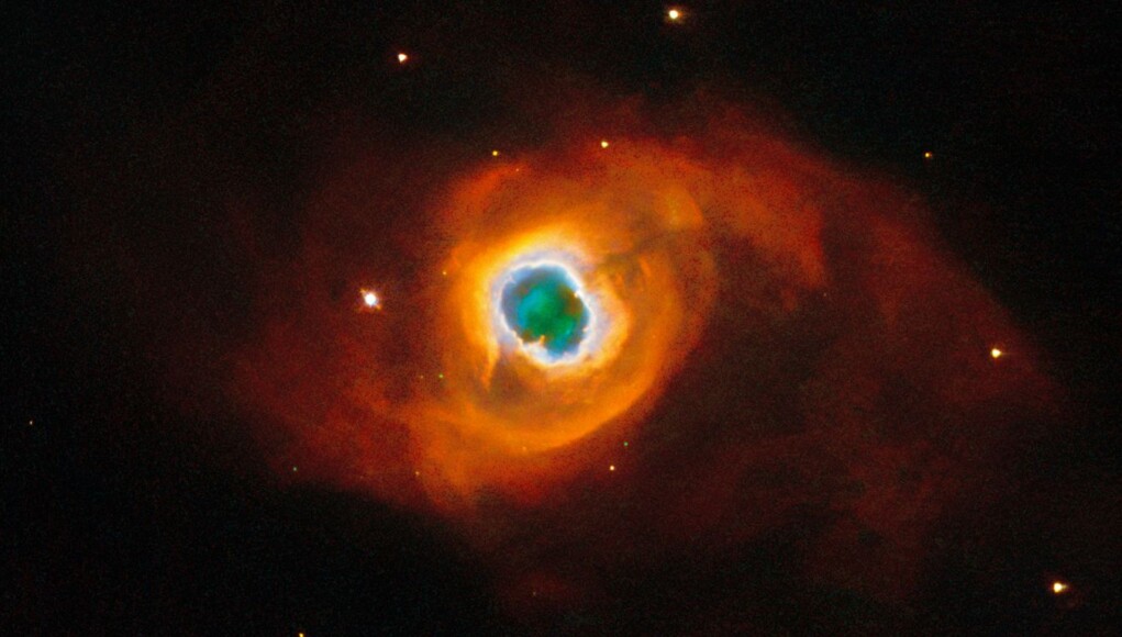 planetaria nel cigno (1366 x 768 px)