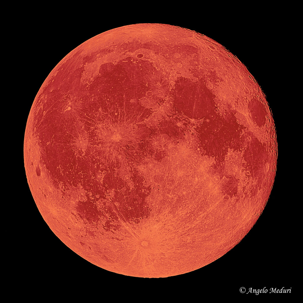 LUNA ROSSA