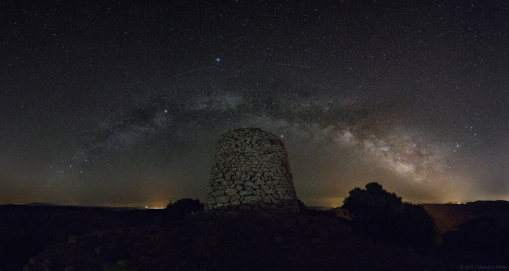 Via Lattea sul Nuraghe di Goni