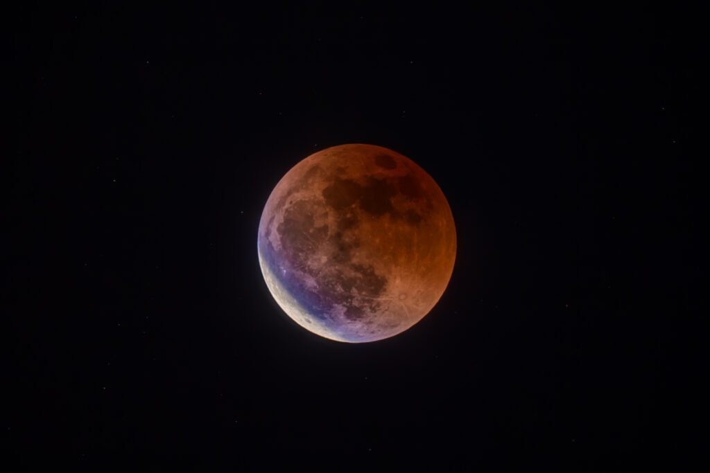 Eclissi totale di Luna – 27 luglio 2018