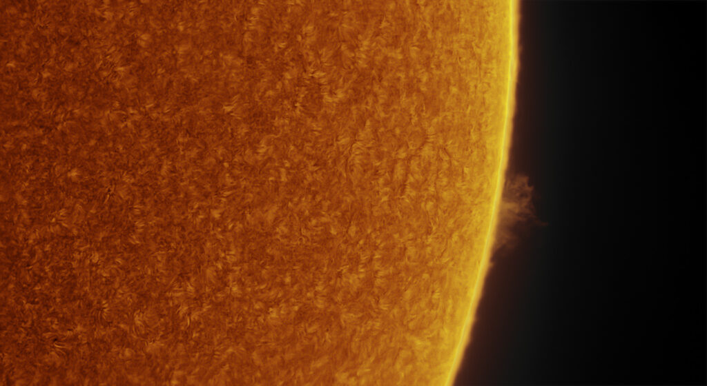Protuberanza solare in H-Alpha