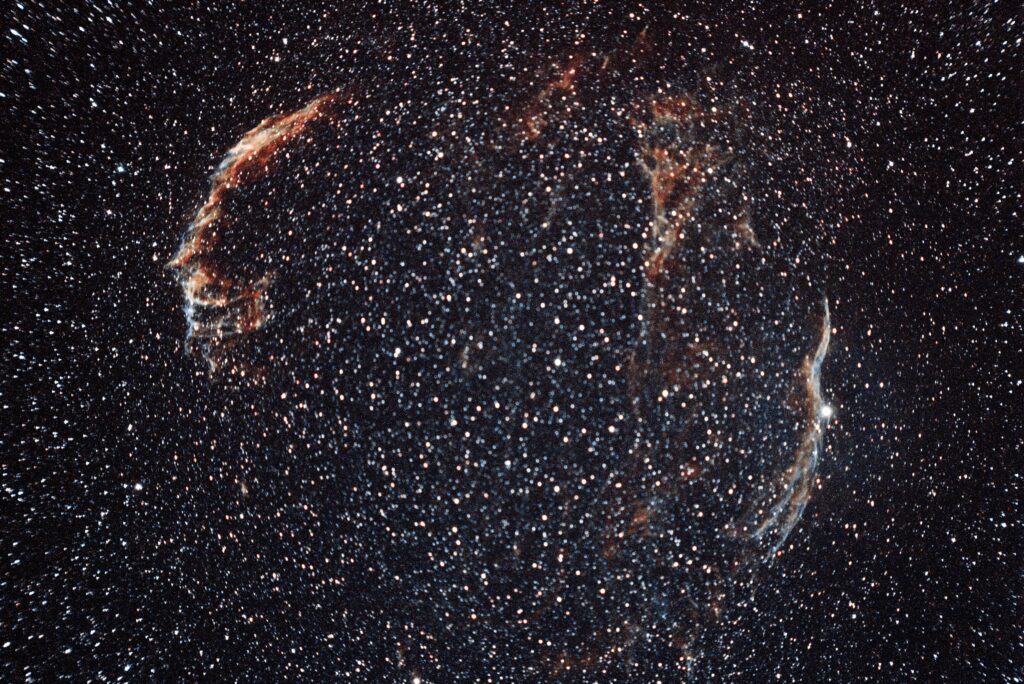 Nebulosa Velo (NG 6960, NGC 6992, NGC  6995)
