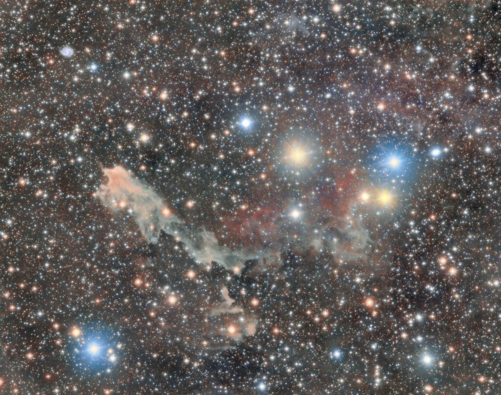 LBN 483 & PGC 69439