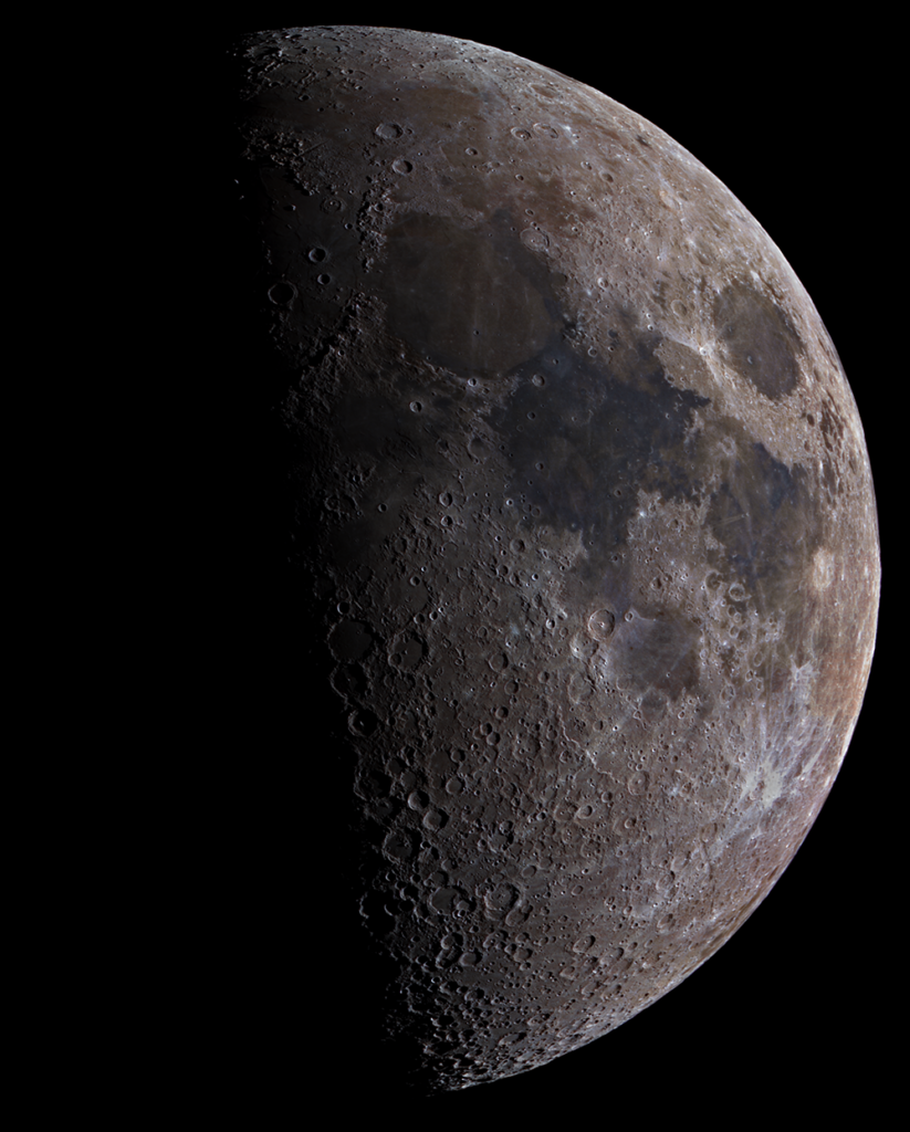 LUNE EN COULEUR
