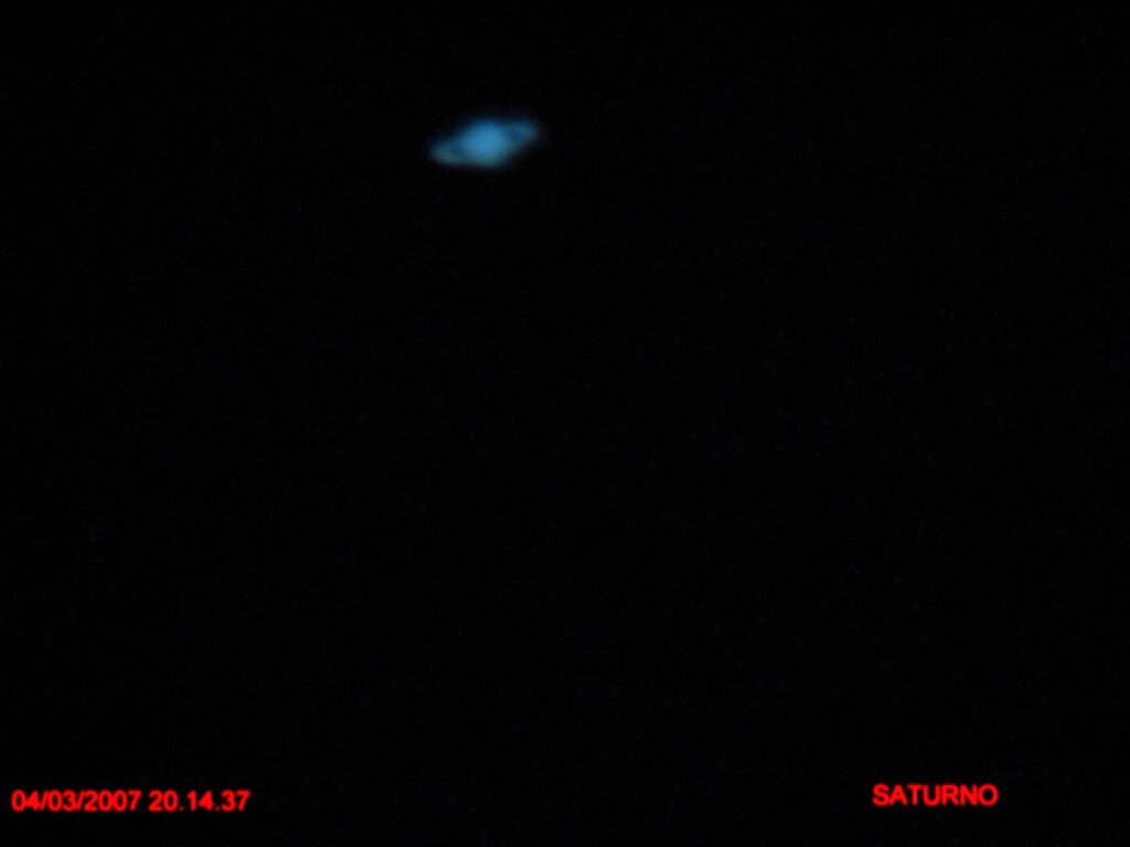 Saturno