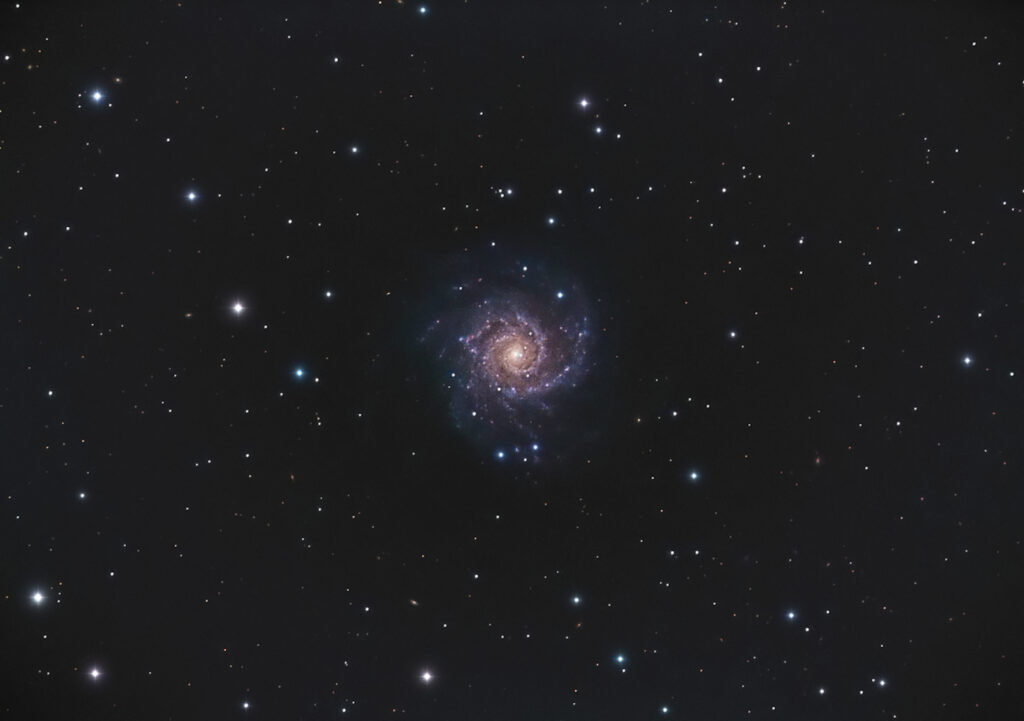 M74 galassia fantasma nei Pesci