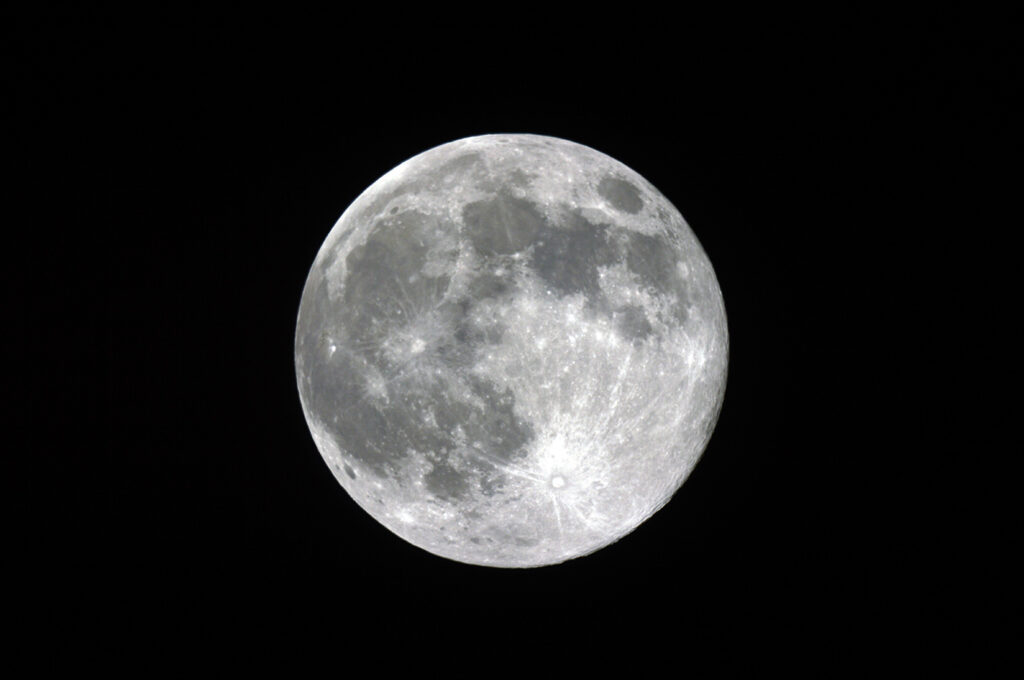 SUPERLUNA