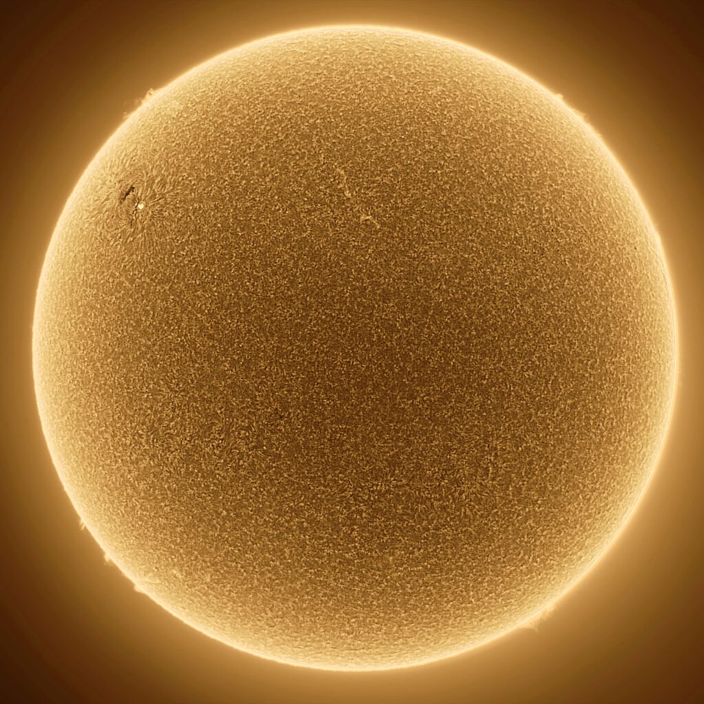Sole h-alpha con Canon 200mm