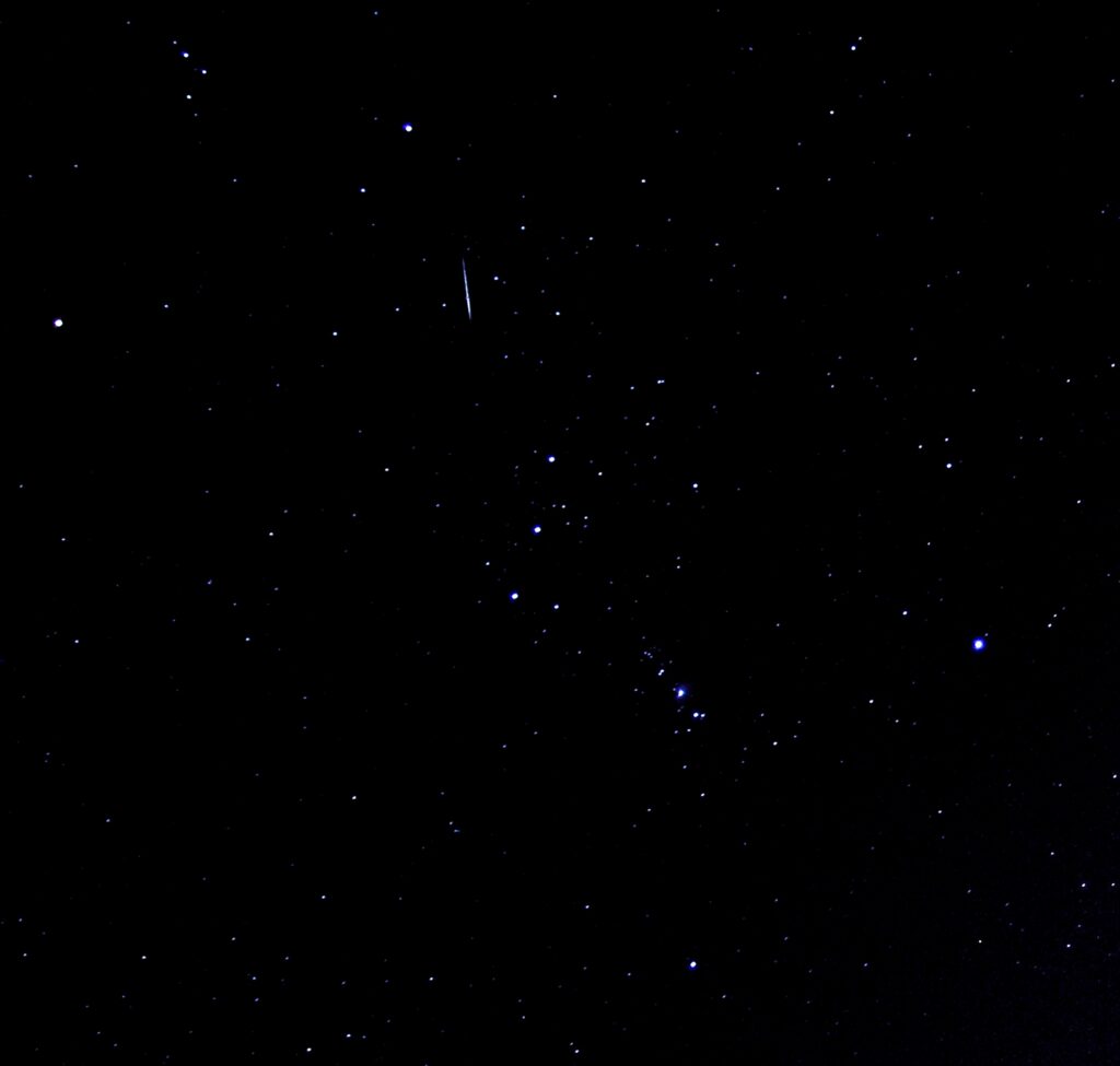 Stella cadente in Orione