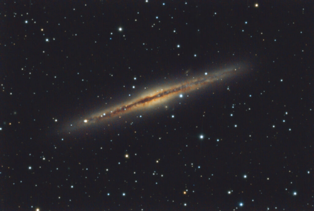 Galassia Ngc 891 in Andromeda
