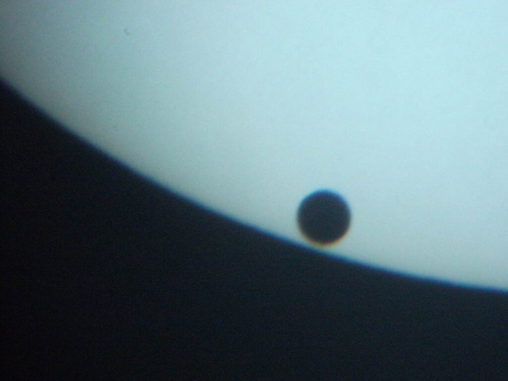 Venere quasi al III contatto